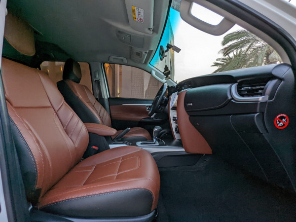 Toyota Fortuner 2016  White LHD Petrol AT SUV 4WD view 22