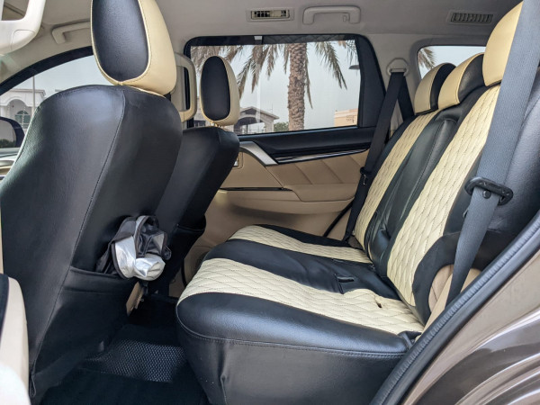 Mitsubishi Montero 2016  Brown LHD Petrol AT SUV 2WD view 9