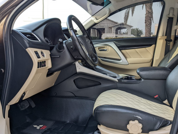 Mitsubishi Montero 2016  Brown LHD Petrol AT SUV 2WD view 13