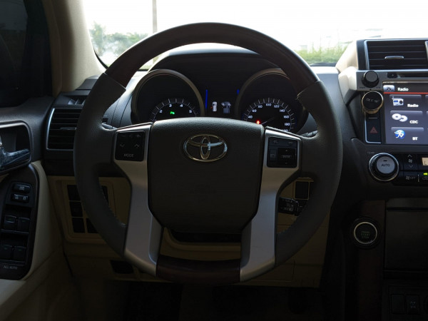 Toyota LAND CRUISER PRADO 2016  Grey LHD Petrol AT SUV 4WD view 13