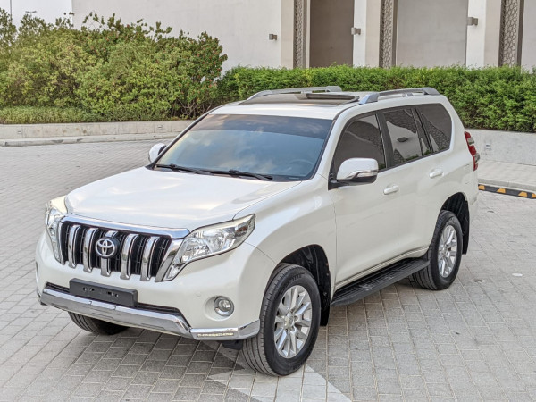 Toyota LAND CRUISER PRADO 2017/ White LHD Petrol AT SUV 4WD