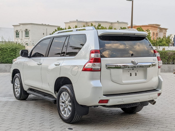 Toyota LAND CRUISER PRADO 2017/ White LHD Petrol AT SUV 4WD view 12