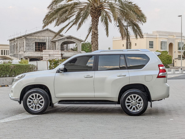 Toyota LAND CRUISER PRADO 2017/ White LHD Petrol AT SUV 4WD view 16