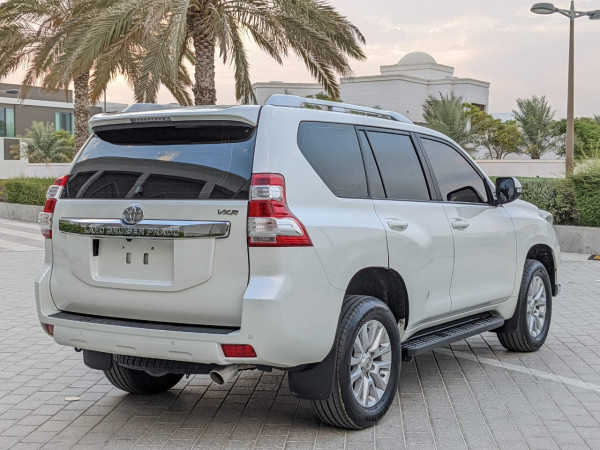 Toyota LAND CRUISER PRADO 2017/ White LHD Petrol AT SUV 4WD view 19