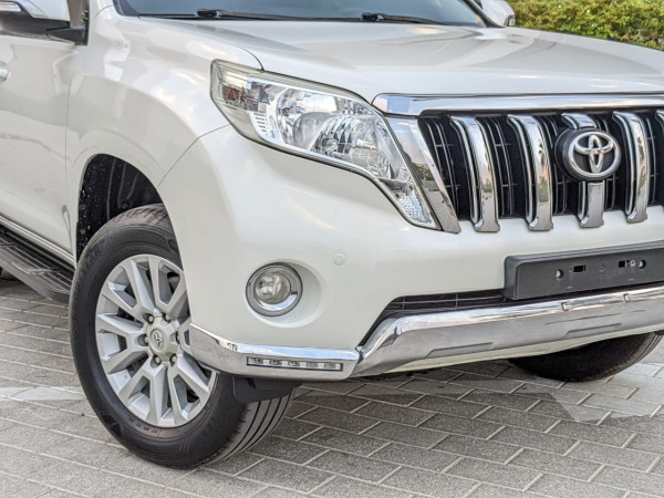 Toyota LAND CRUISER PRADO 2017/ White LHD Petrol AT SUV 4WD view 21