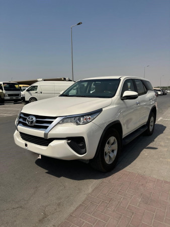 Toyota Fortuner 2019/ White LHD Diesel AT SUV 4WD view 13