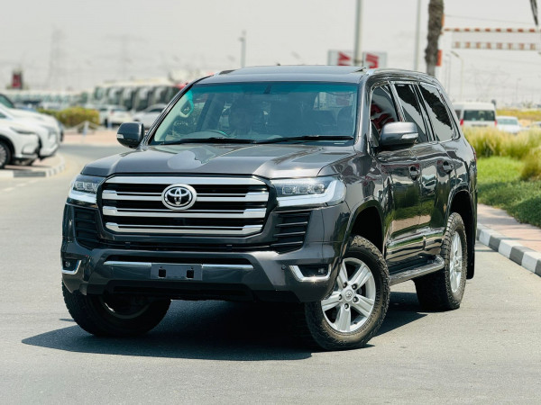 Toyota Land Cruiser 2015  Grey RHD Diesel AT SUV 4WD