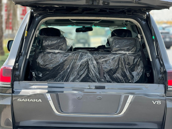 Toyota Land Cruiser 2015  Grey RHD Diesel AT SUV 4WD view 5