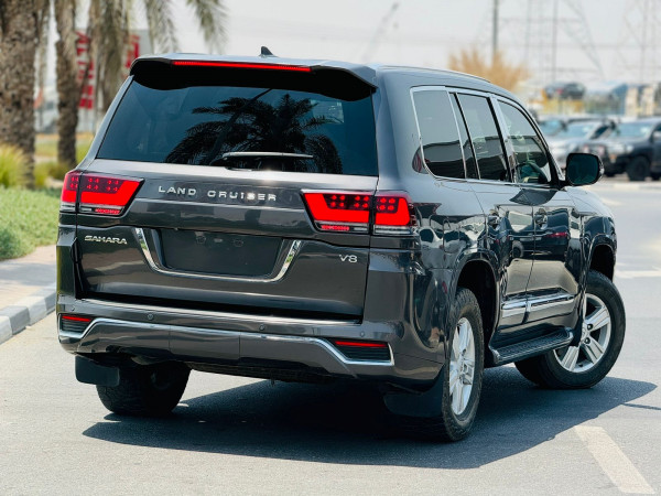 Toyota Land Cruiser 2015  Grey RHD Diesel AT SUV 4WD view 7