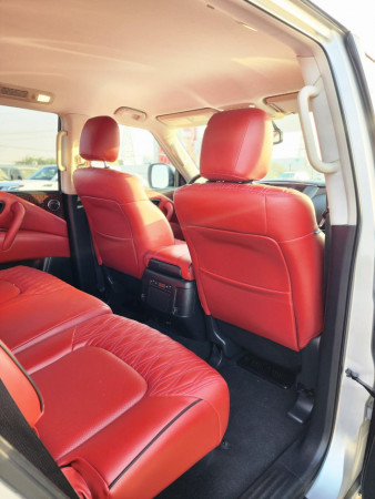 Nissan Armada 2019/ Silver LHD Petrol AT SUV 4WD view 5