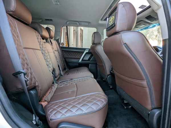 Toyota LAND CRUISER PRADO 2017  White LHD Petrol AT SUV 4WD view 3
