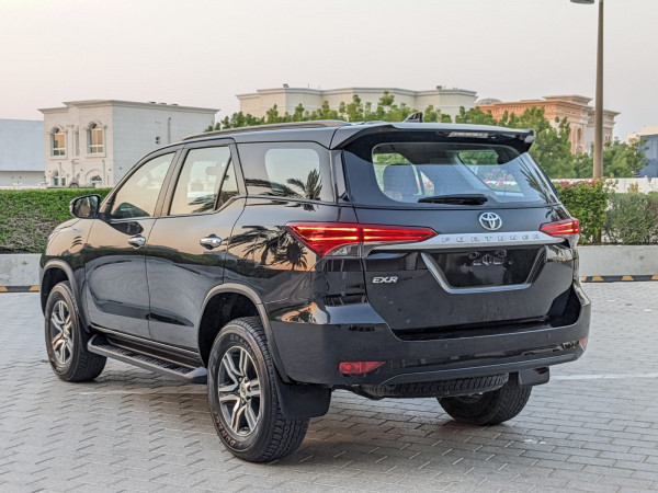 Toyota Fortuner 2022  Black LHD Petrol AT SUV 4WD view 11