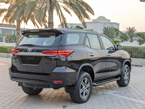 Toyota Fortuner 2022  Black LHD Petrol AT SUV 4WD view 12