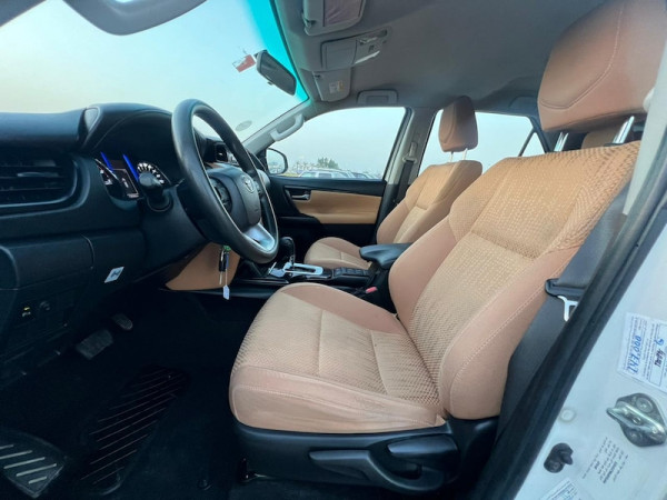 Toyota Fortuner 2020  White LHD Petrol AT SUV 4WD view 6