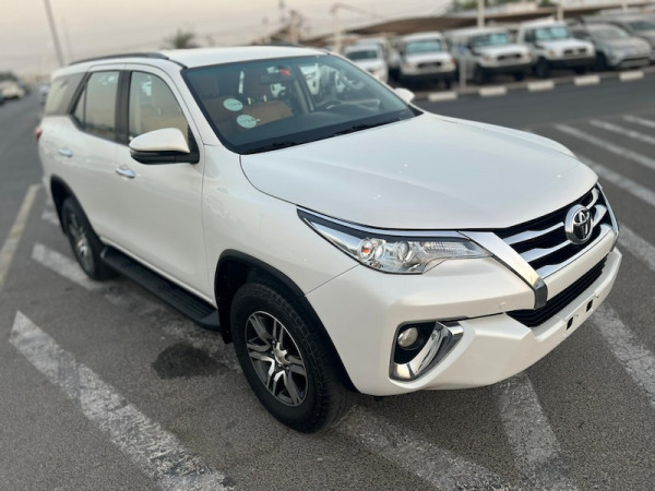 Toyota Fortuner 2020  White LHD Petrol AT SUV 4WD view 16