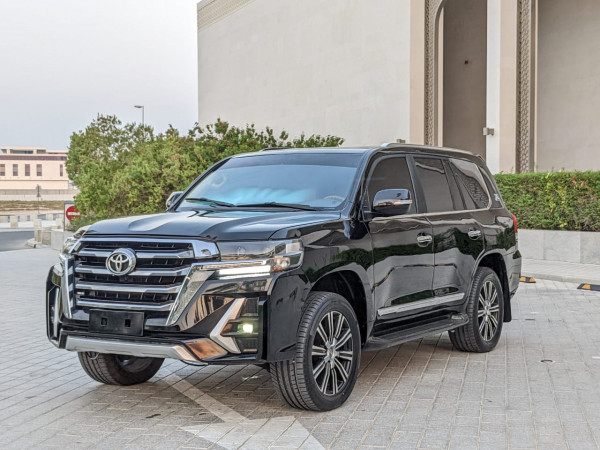 Toyota Land Cruiser 2012/ Black LHD Petrol AT SUV 4WD