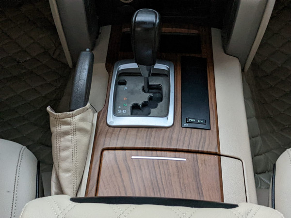 Toyota Land Cruiser 2012/ Black LHD Petrol AT SUV 4WD view 6