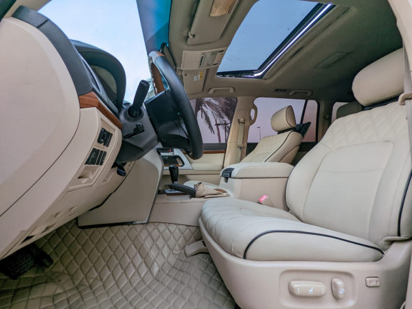 Toyota Land Cruiser 2012/ Black LHD Petrol AT SUV 4WD view 9