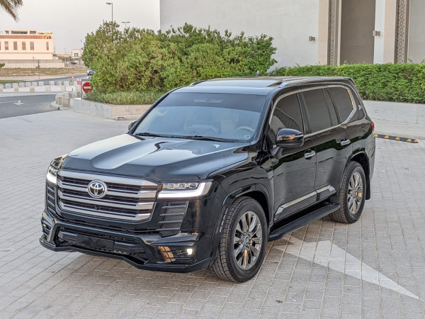 Toyota Land Cruiser 2015  Black LHD Petrol AT SUV 4WD view 12