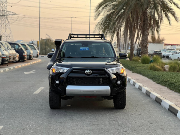 Toyota 4-Runner 2020/ Black LHD Petrol AT SUV 4WD
