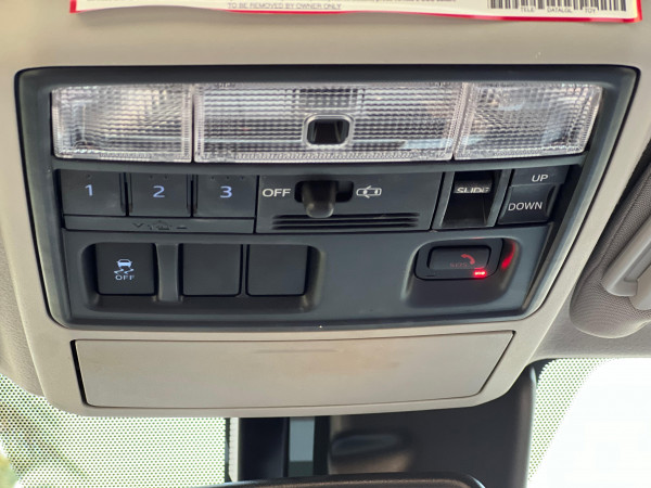 Toyota 4-Runner 2020/ Black LHD Petrol AT SUV 4WD view 2