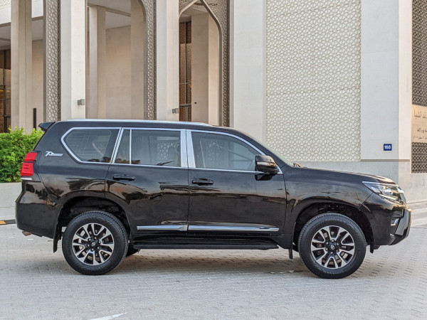Toyota LAND CRUISER PRADO 2019  Black LHD Petrol AT SUV 4WD view 14