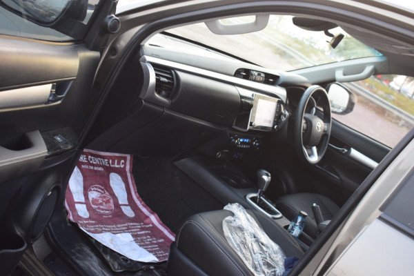 Toyota Hilux 2021  Brown RHD Diesel AT Pickup 4WD view 13