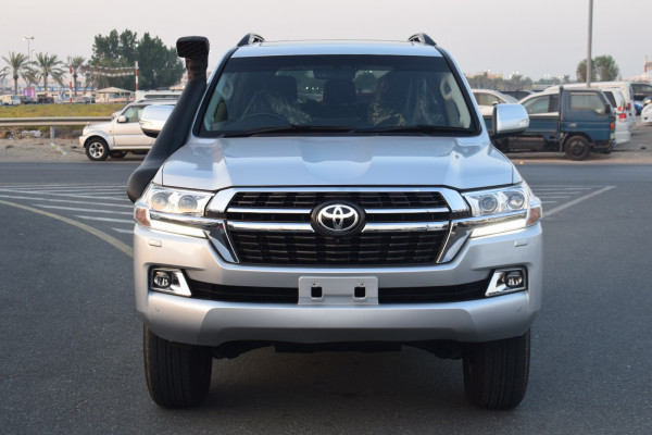 Toyota Land Cruiser 2020/ Silver RHD Diesel AT SUV 4WD