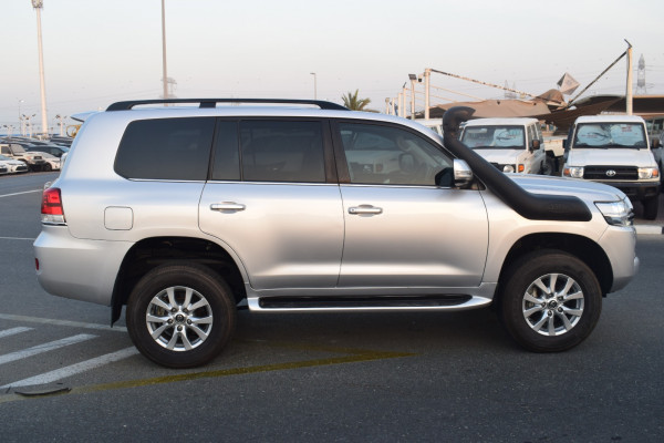 Toyota Land Cruiser 2020/ Silver RHD Diesel AT SUV 4WD view 15