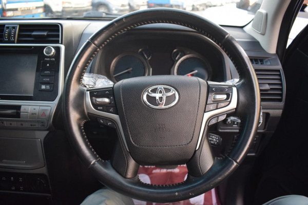 Toyota LAND CRUISER PRADO 2019  Grey RHD Diesel AT SUV 4WD view 8