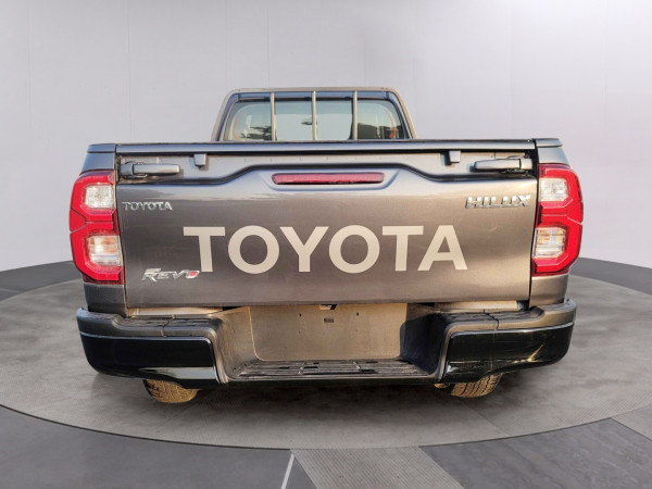 Toyota Hilux 2017/ Grey RHD Diesel AT Pickup 4WD view 12