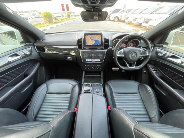 Mercedes-Benz GLE 350 2019/ White RHD Petrol AT SUV Crossover 2WD view 3