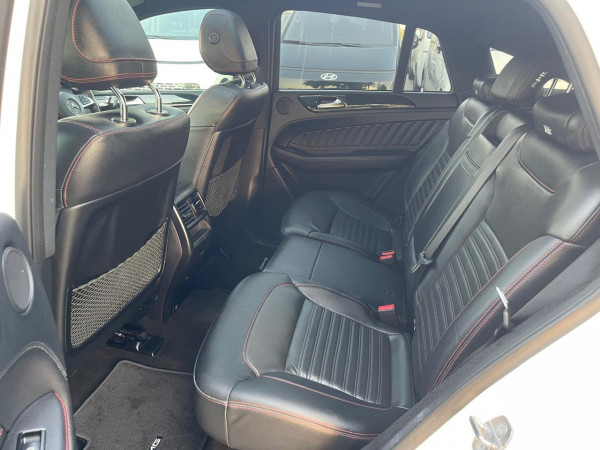 Mercedes-Benz GLE 350 2019/ White RHD Petrol AT SUV Crossover 2WD view 4
