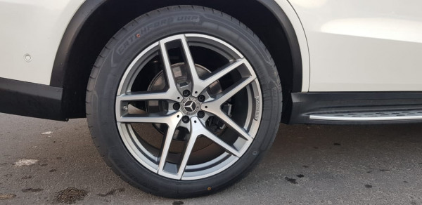 Mercedes-Benz GLE 350 2019/ White RHD Petrol AT SUV Crossover 2WD view 10