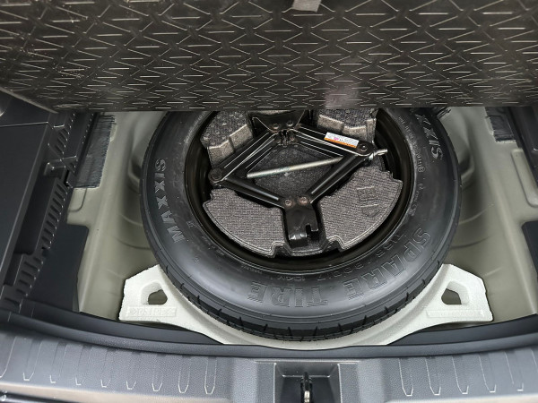 Toyota RAV 4 2021/ Black LHD Petrol AT SUV Crossover 4WD view 7