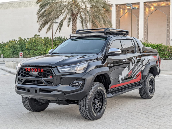 Toyota Hilux 2016/ Black LHD Petrol AT Pickup 4WD view 11