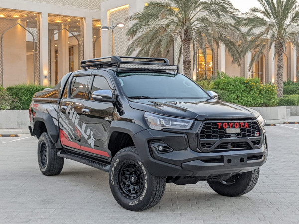 Toyota Hilux 2016/ Black LHD Petrol AT Pickup 4WD view 19
