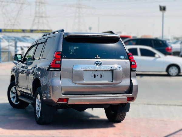 Toyota LAND CRUISER PRADO 2018/ Bronze RHD Petrol AT SUV 4WD view 9