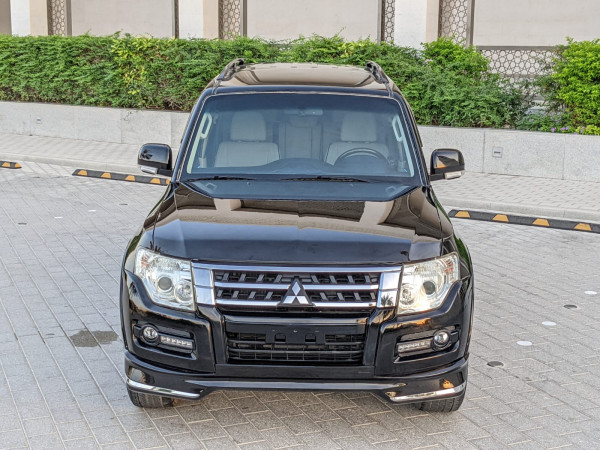 Mitsubishi Pajero 2017  Black LHD Petrol AT SUV 4WD view 16
