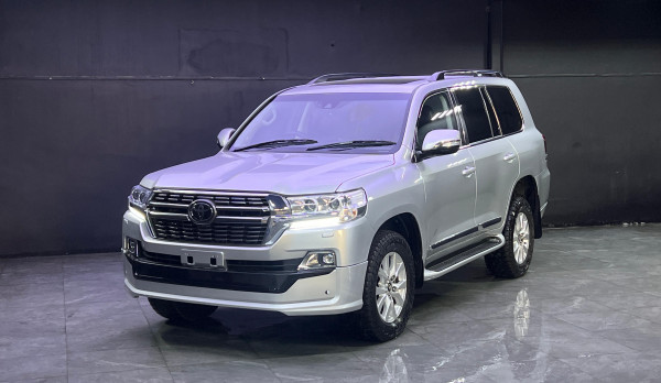 Toyota Land Cruiser 2018  Silver RHD Diesel AT SUV 4WD view 19