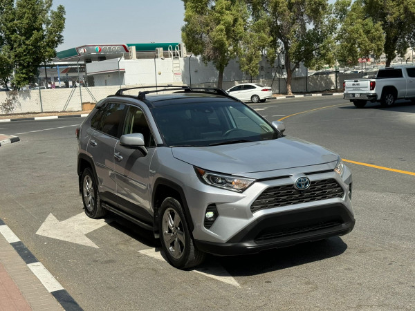 Toyota RAV 4 2019  Silver LHD Hybrid AT SUV Crossover 2WD view 19