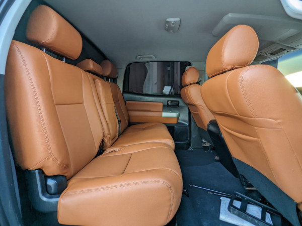 Toyota Tundra 2010  White LHD Petrol AT Pickup 4WD view 3
