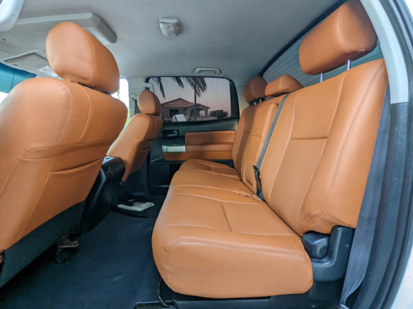 Toyota Tundra 2010  White LHD Petrol AT Pickup 4WD view 6