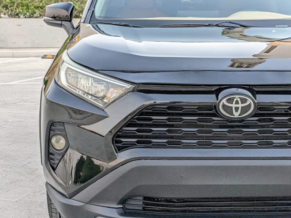 Toyota RAV 4 2020/ Black LHD Petrol AT SUV Crossover 2WD view 20