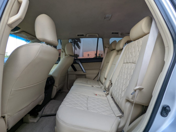 Toyota LAND CRUISER PRADO 2014/ Silver LHD Petrol AT SUV 4WD view 7