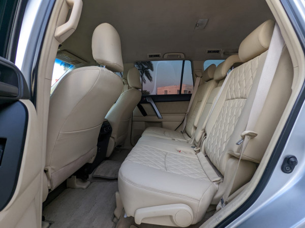 Toyota LAND CRUISER PRADO 2014/ Silver LHD Petrol AT SUV 4WD view 9