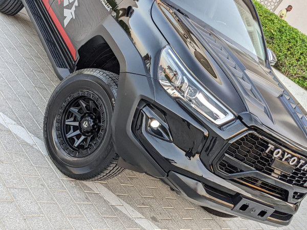 Toyota Hilux 2021  Black LHD Petrol AT Pickup 4WD