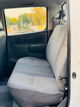 Toyota Hilux 2013  White LHD Diesel MT Pickup 4WD view 10
