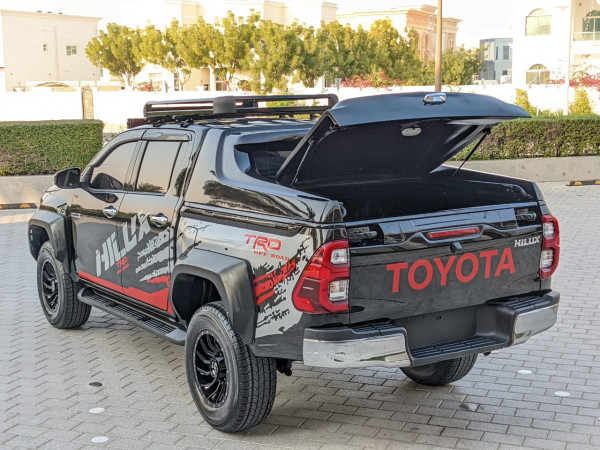 Toyota Hilux 2017  Black LHD Petrol AT Pickup 4WD view 17