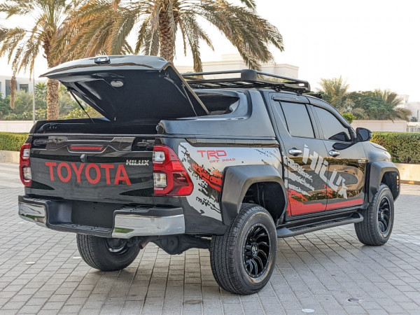 Toyota Hilux 2017  Black LHD Petrol AT Pickup 4WD view 22